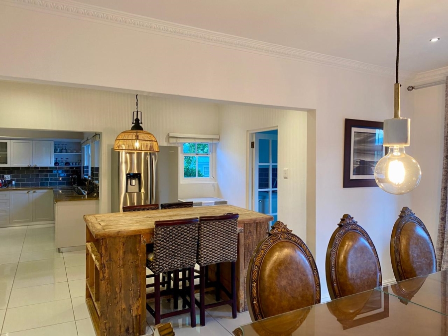 6 Bedroom Property for Sale in Constantia Western Cape